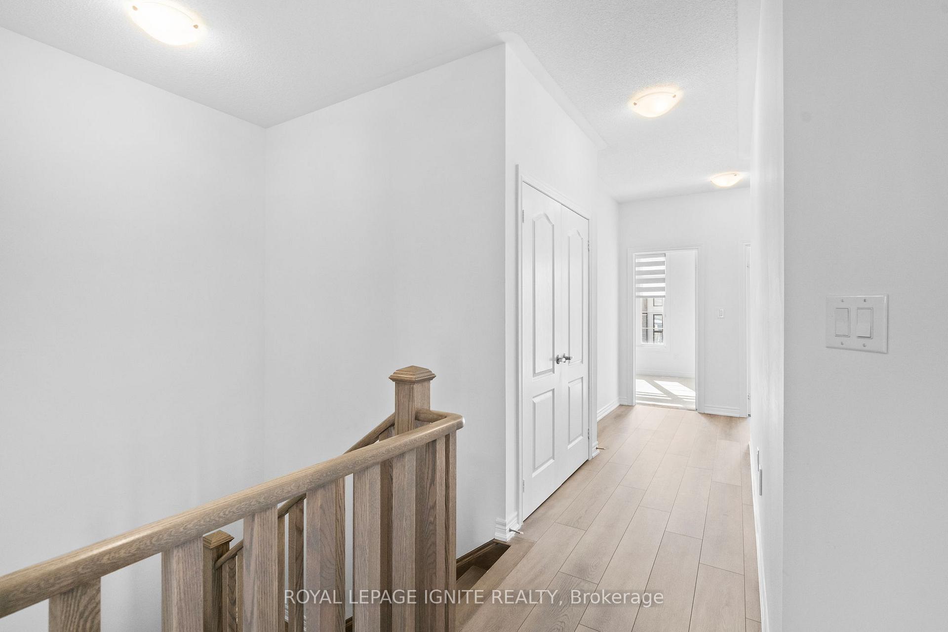Photo 16 of 3 Mountain Heights Place, Hamilton, Waterdown — HOMEH