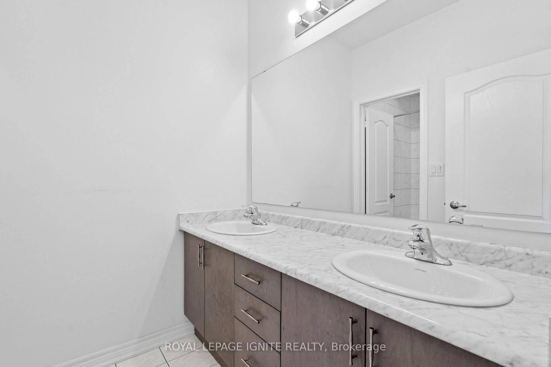 Photo 17 of 3 Mountain Heights Place, Hamilton, Waterdown — HOMEH