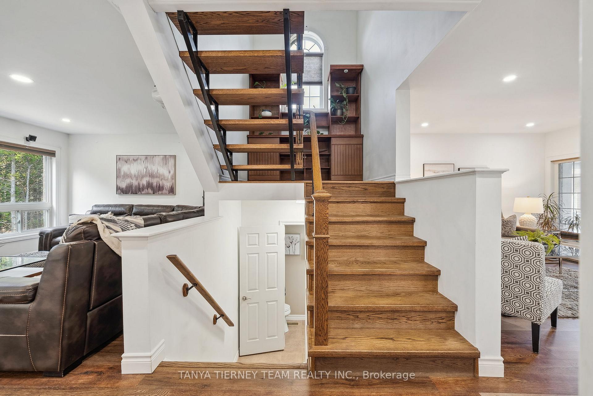 Photo 19 of 170 Sleeman Square, Clarington, Courtice — HOMEH