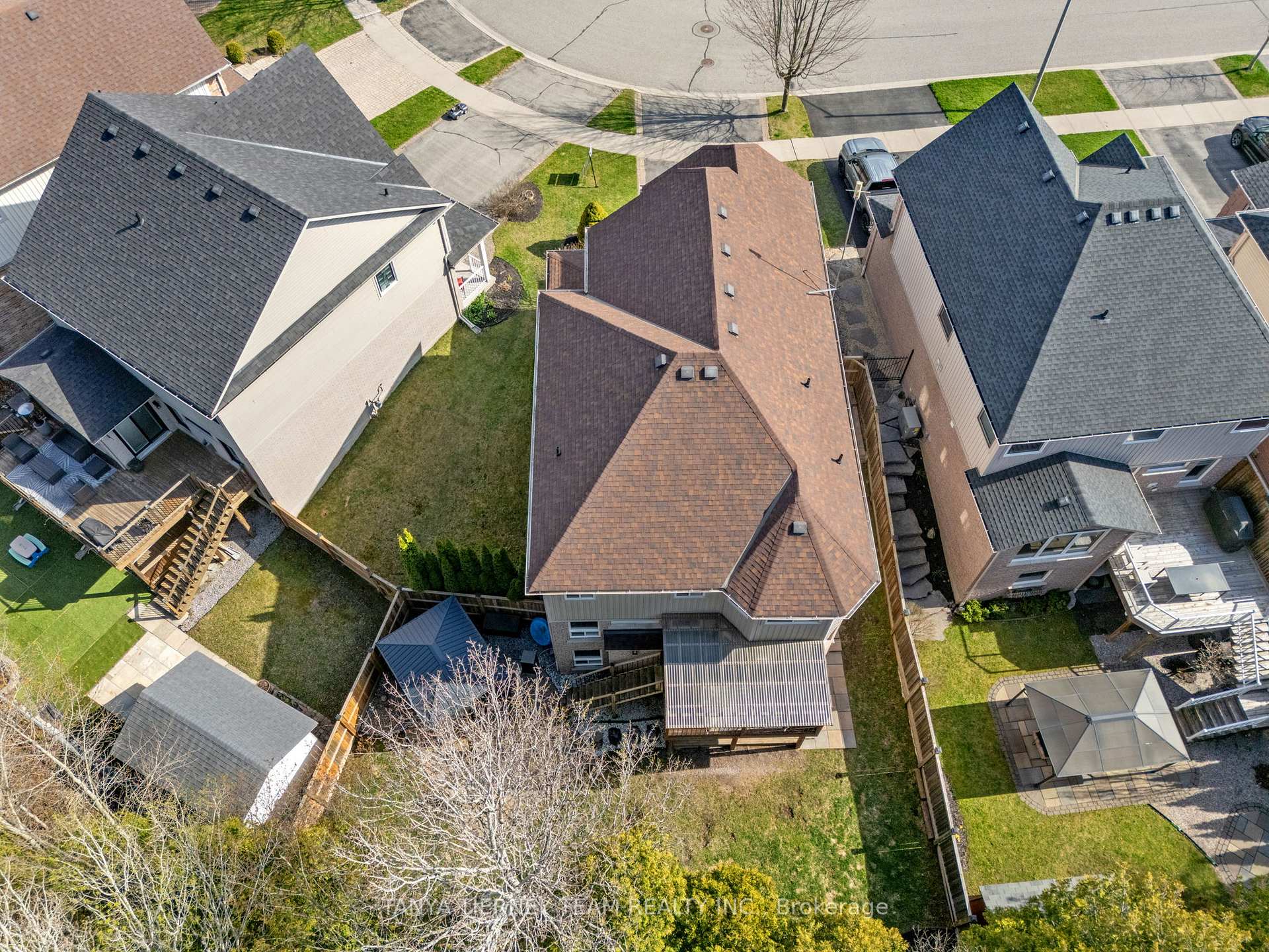 Photo 48 of 170 Sleeman Square, Clarington, Courtice — HOMEH