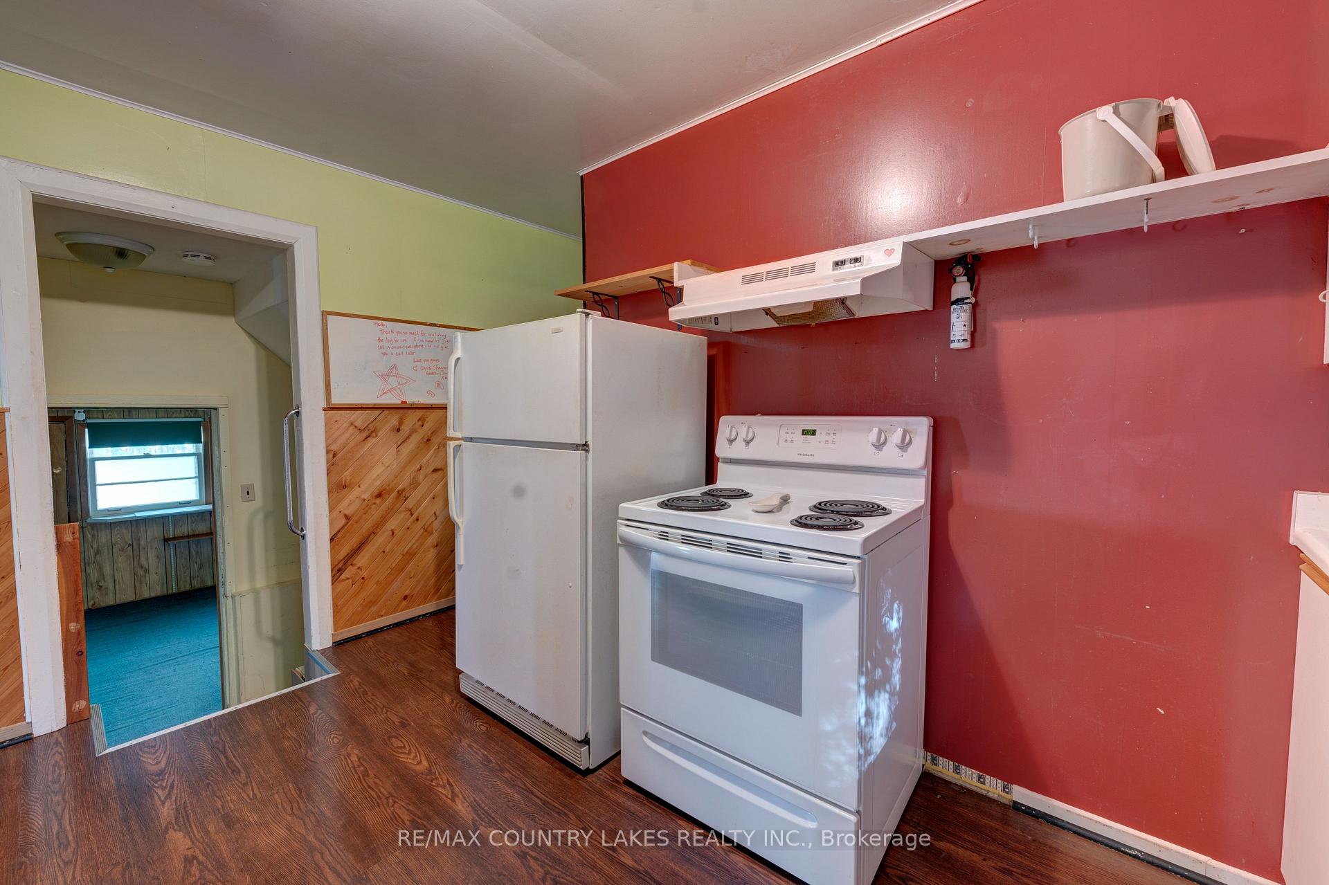 Photo 8 of 446 Main Street E, Brock, Beaverton — HOMEH