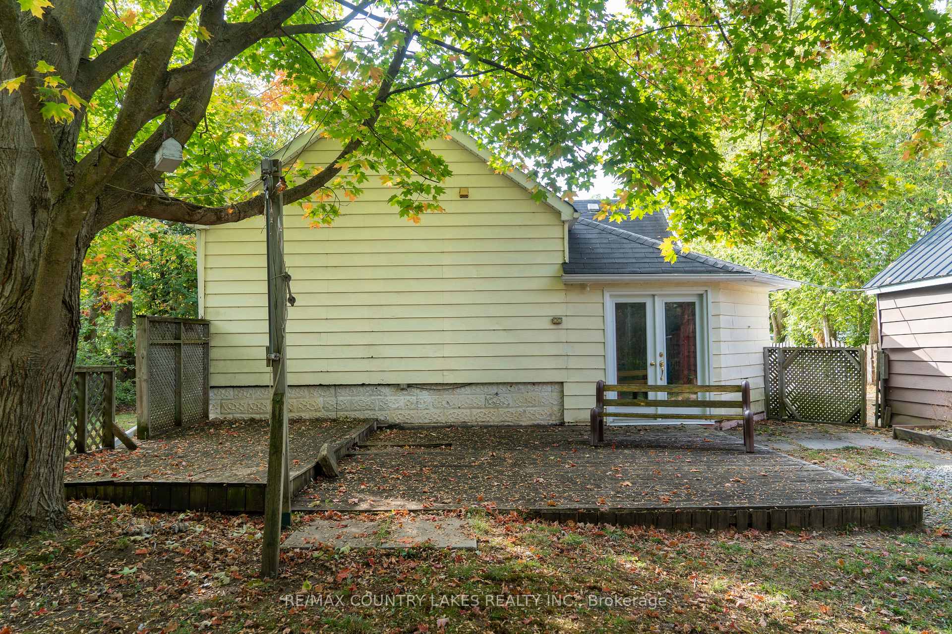 Photo 19 of 446 Main Street E, Brock, Beaverton — HOMEH