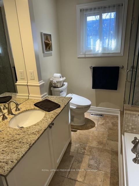 Photo 9 of 148 Ellwood Drive, Caledon, Bolton East — HOMEH