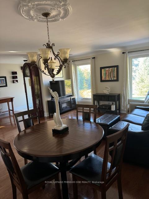 Photo 12 of 148 Ellwood Drive, Caledon, Bolton East — HOMEH