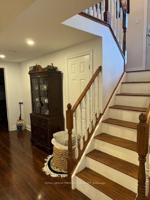 Photo 22 of 148 Ellwood Drive, Caledon, Bolton East — HOMEH