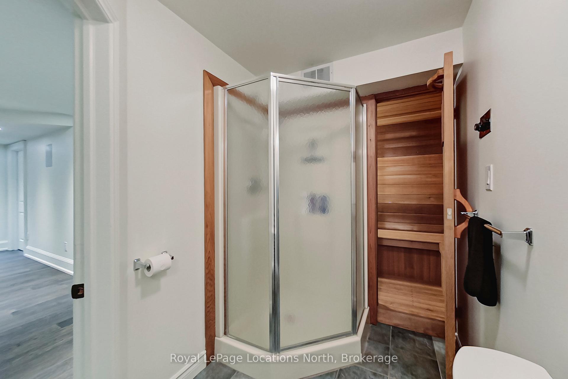 Photo 35 of 117 Camperdown Court, Blue Mountains — HOMEH