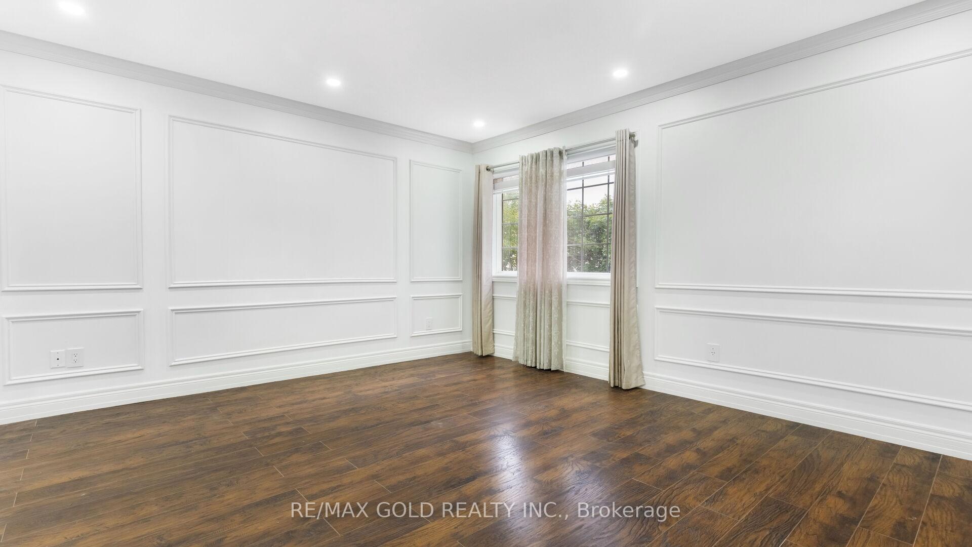 Photo 22 of 30 Sunnycroft Court, Hamilton, Waterdown — HOMEH