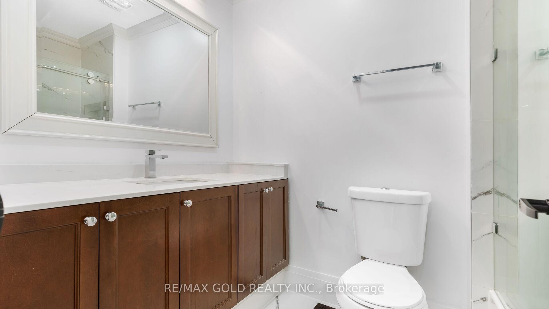 Photo 26 of 30 Sunnycroft Court, Hamilton, Waterdown — HOMEH