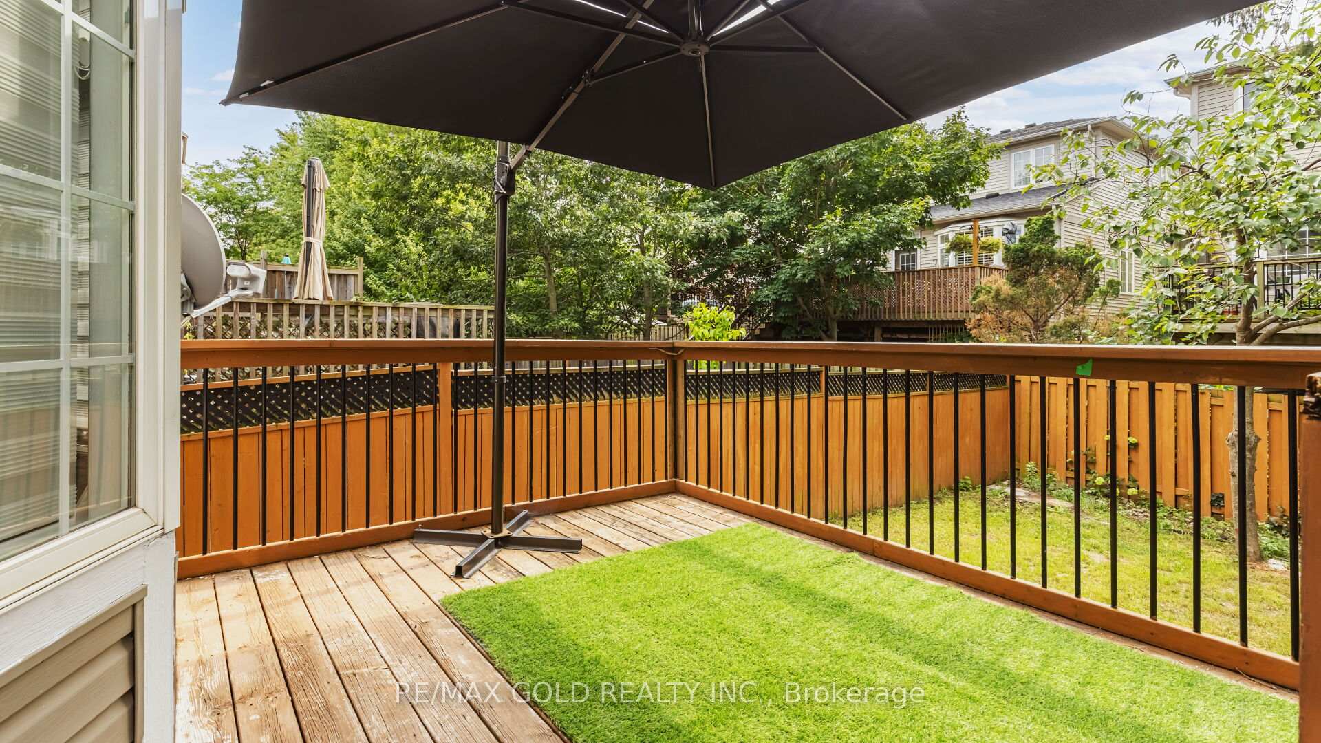 Photo 49 of 30 Sunnycroft Court, Hamilton, Waterdown — HOMEH