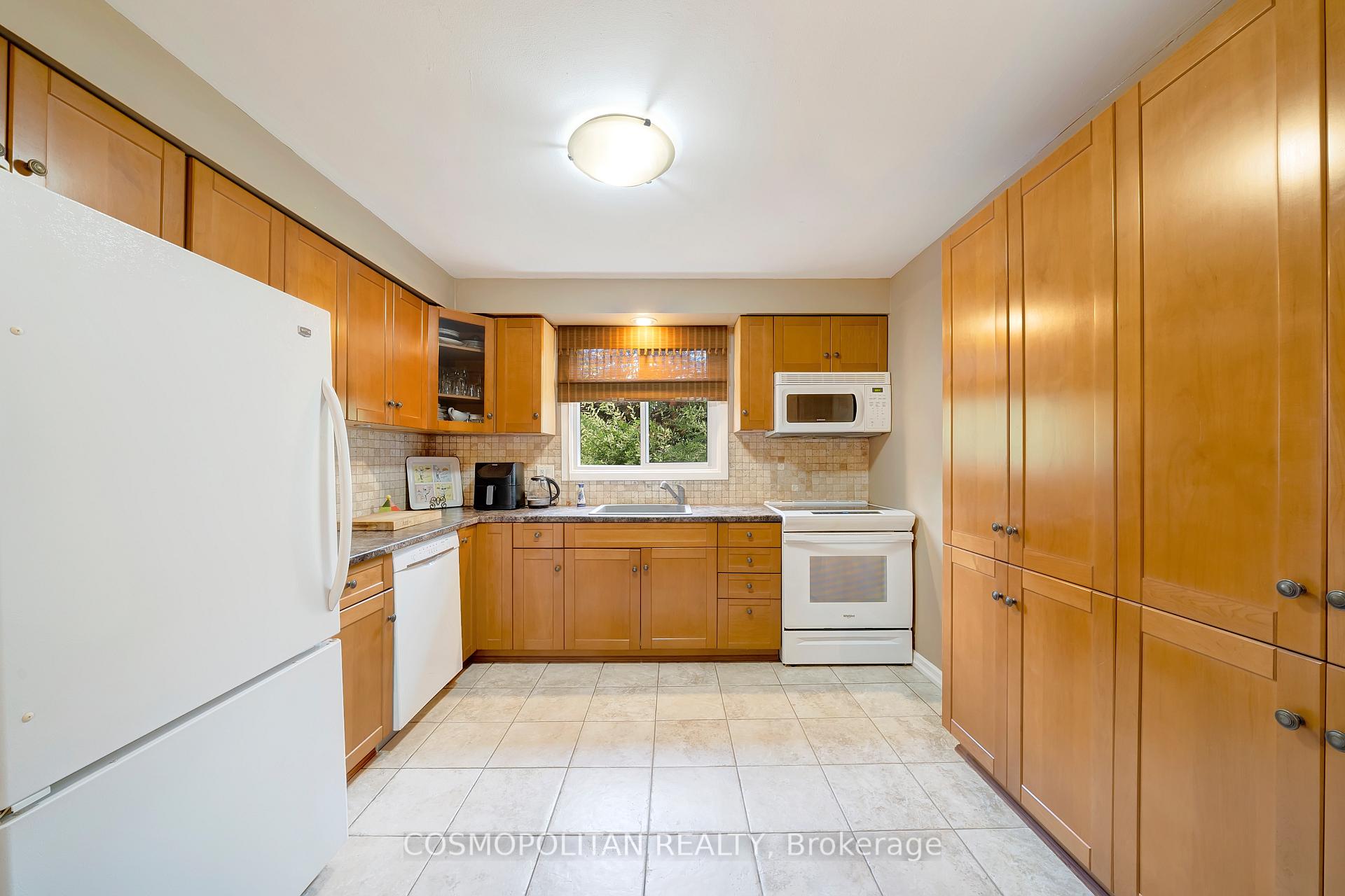 Photo 13 of 249 Magnolia Drive, Hamilton, Fessenden — HOMEH