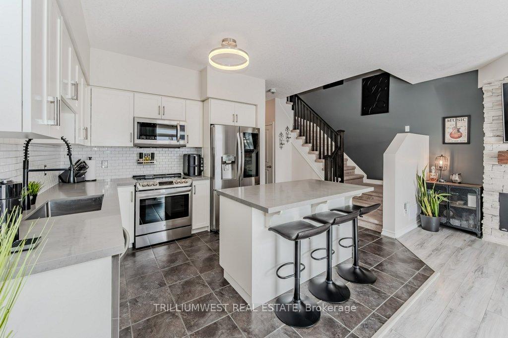 Photo 11 of 127 Law Drive, Guelph, Grange Road — HOMEH