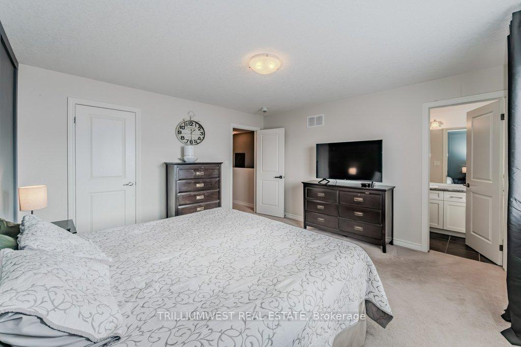 Photo 20 of 127 Law Drive, Guelph, Grange Road — HOMEH