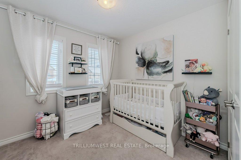 Photo 25 of 127 Law Drive, Guelph, Grange Road — HOMEH