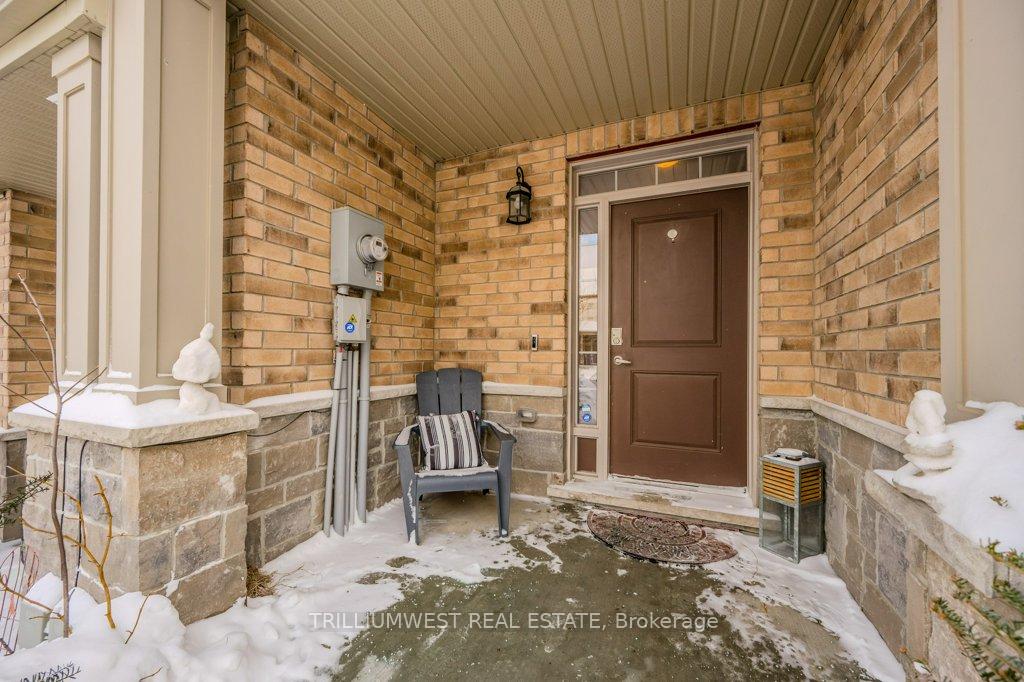 Photo 40 of 127 Law Drive, Guelph, Grange Road — HOMEH