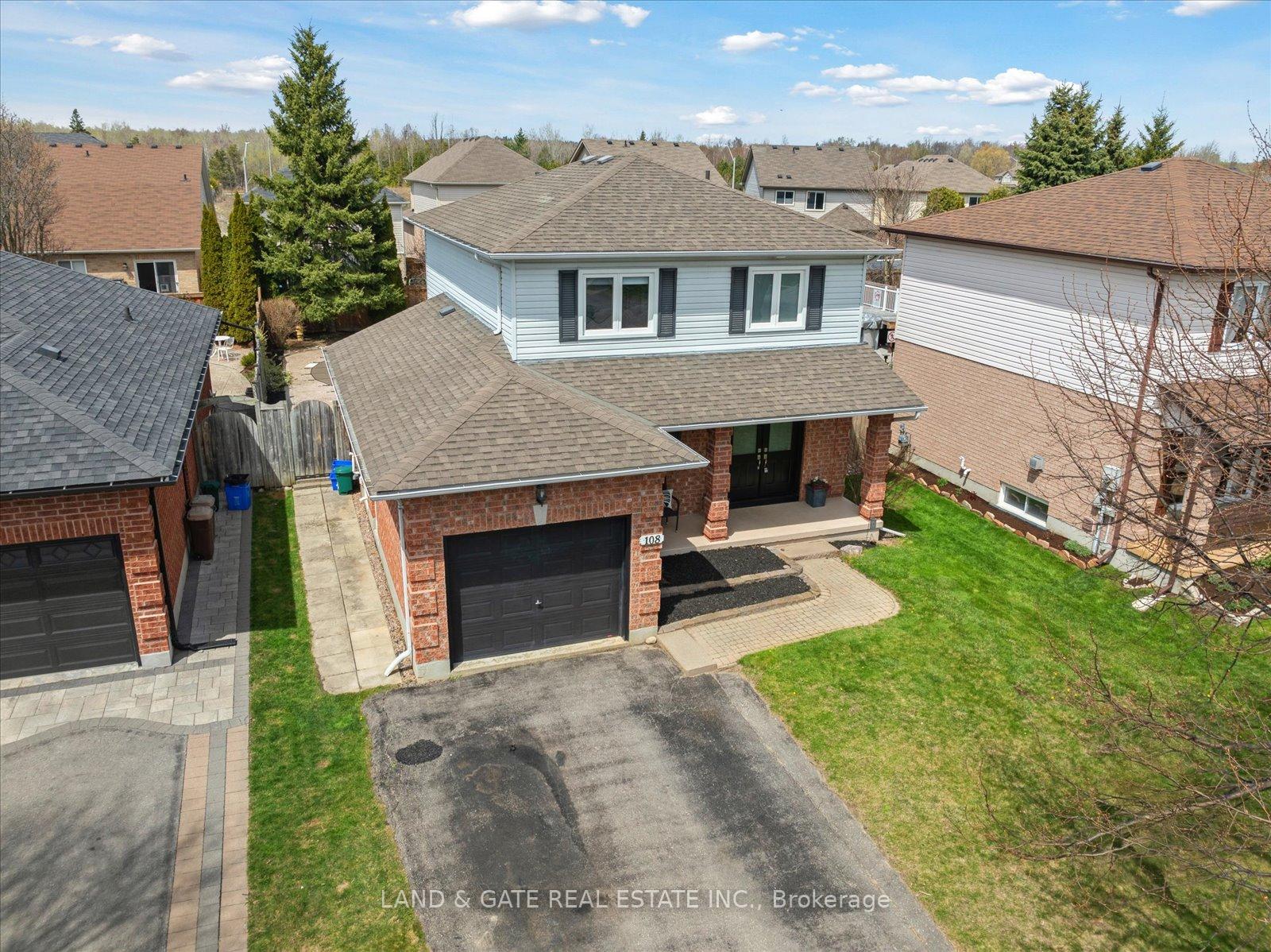 Photo 3 of 108 George Reynolds Drive, Clarington, Courtice — HOMEH