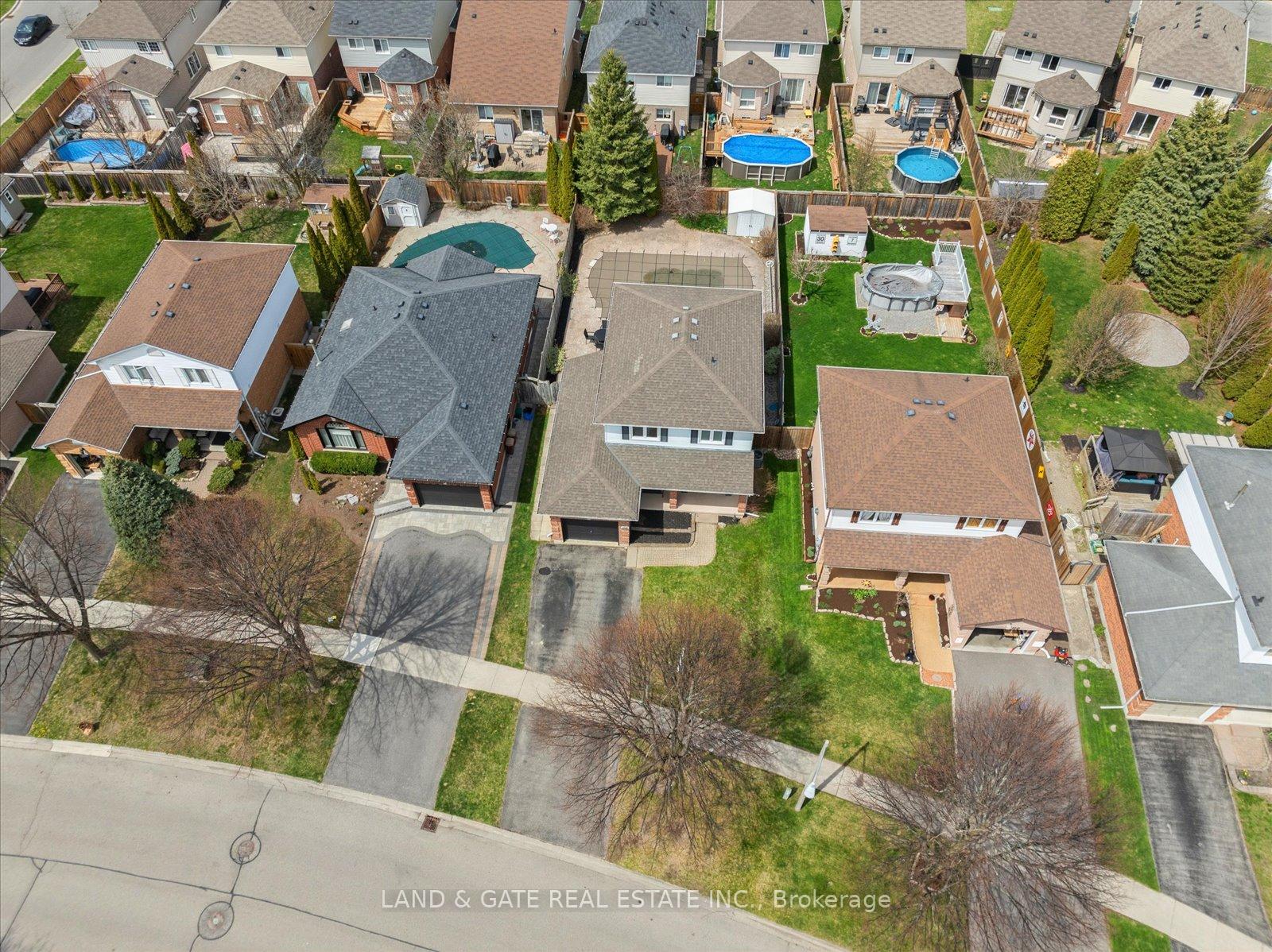 Photo 4 of 108 George Reynolds Drive, Clarington, Courtice — HOMEH