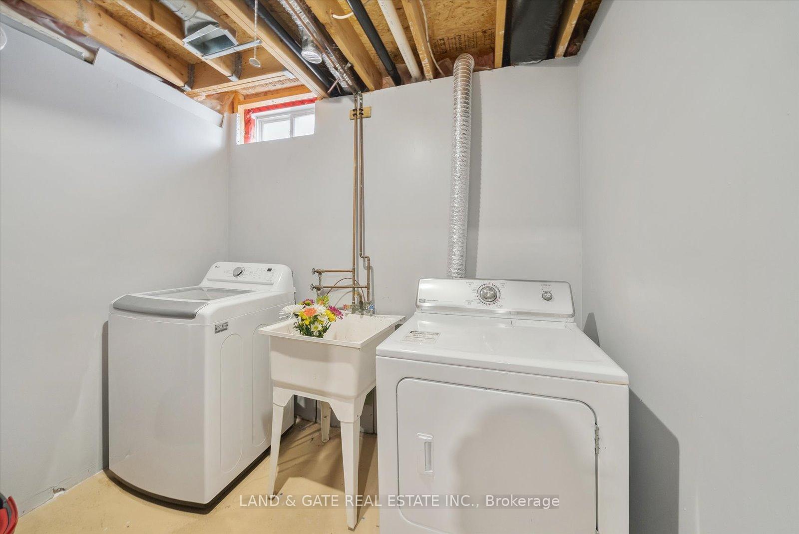Photo 34 of 108 George Reynolds Drive, Clarington, Courtice — HOMEH