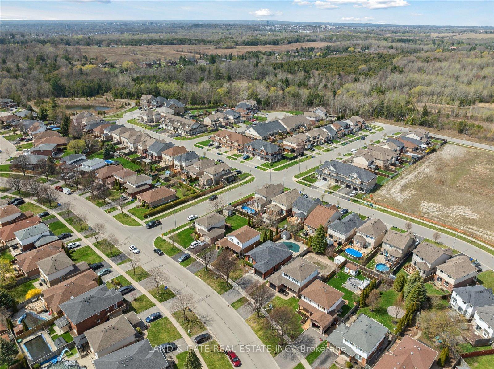 Photo 47 of 108 George Reynolds Drive, Clarington, Courtice — HOMEH