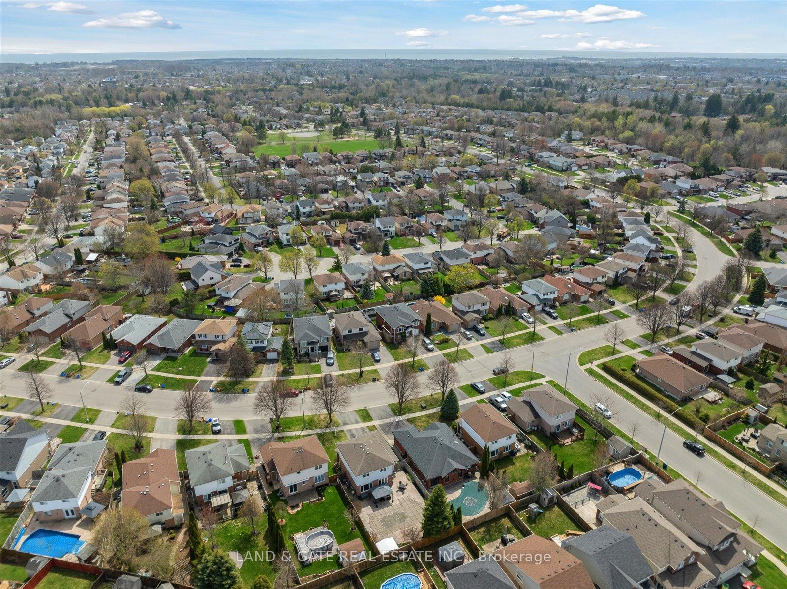 Photo 48 of 108 George Reynolds Drive, Clarington, Courtice — HOMEH