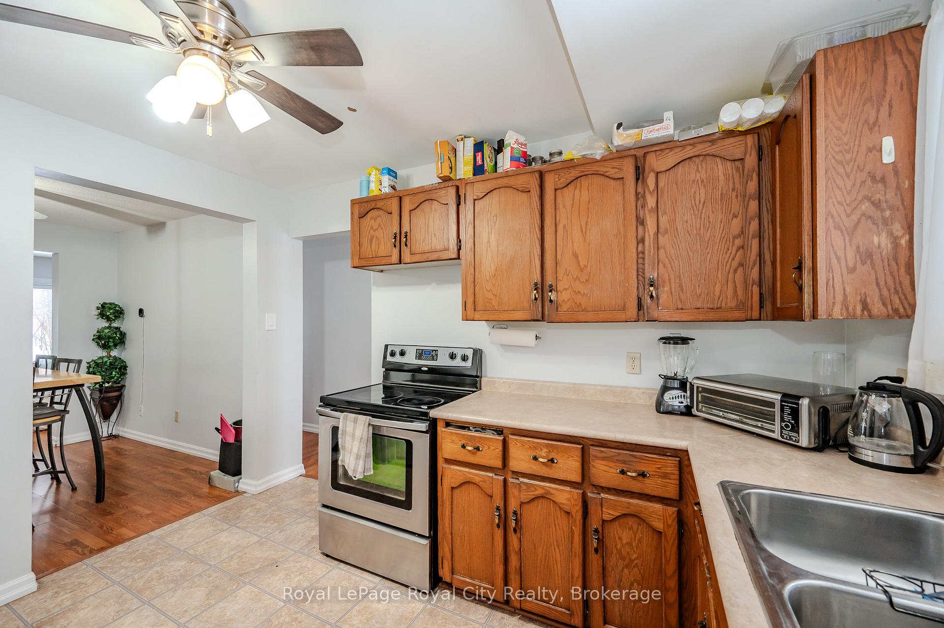 Photo 12 of 310 Cole Road, Guelph, Kortright West — HOMEH