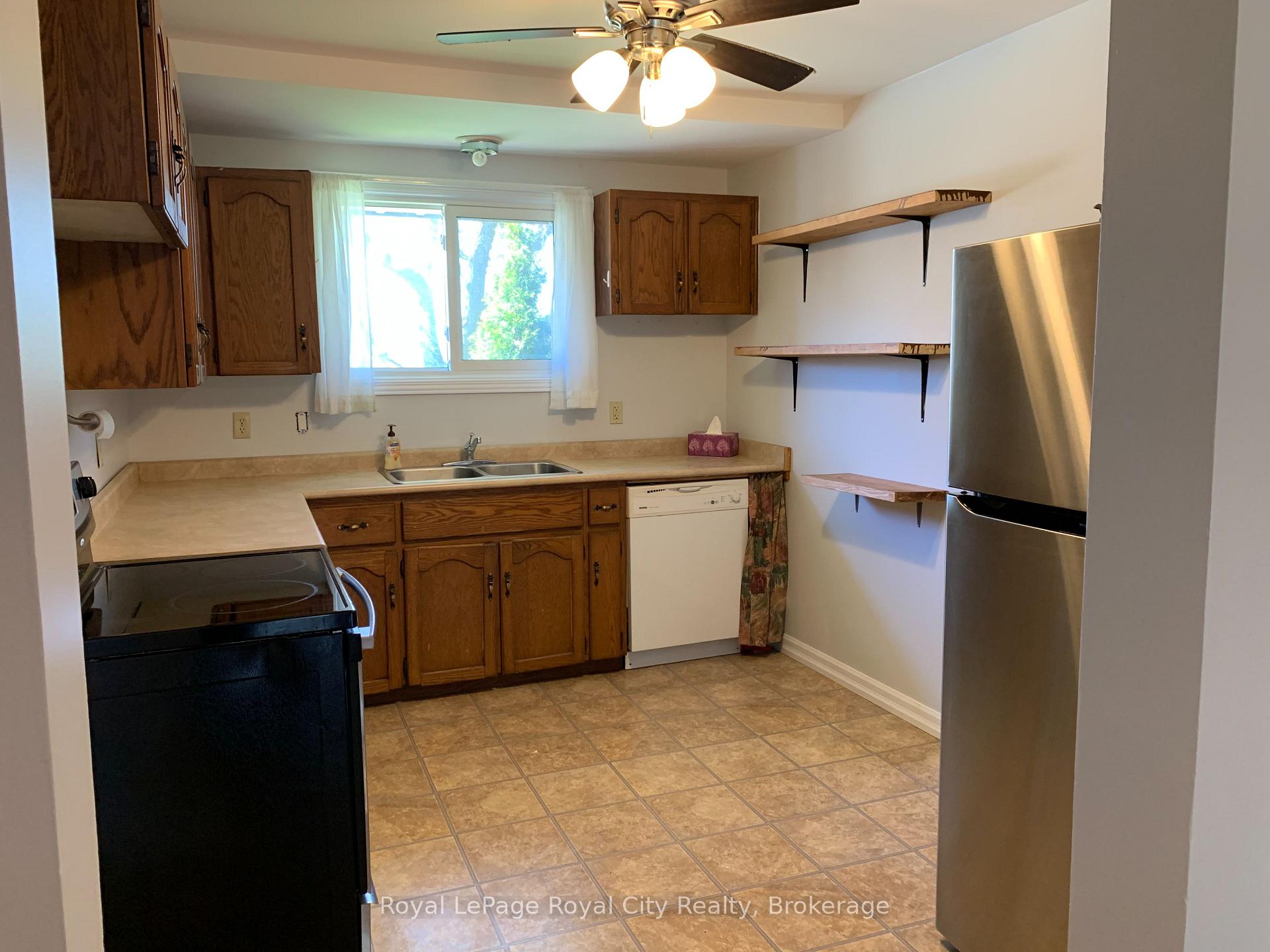 Photo 13 of 310 Cole Road, Guelph, Kortright West — HOMEH