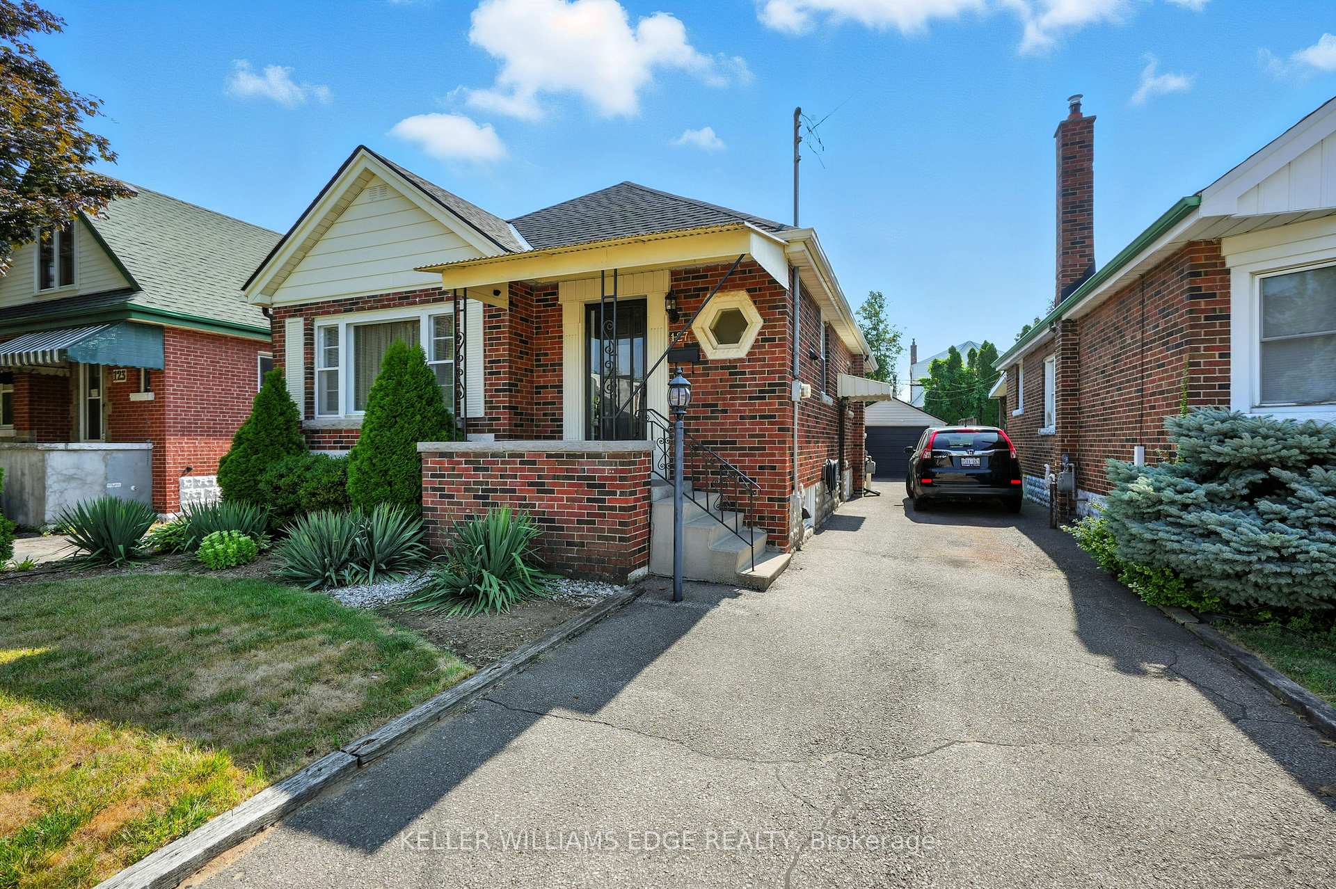 Photo 1 of 127 Garside Avenue S, Hamilton, Homeside — HOMEH