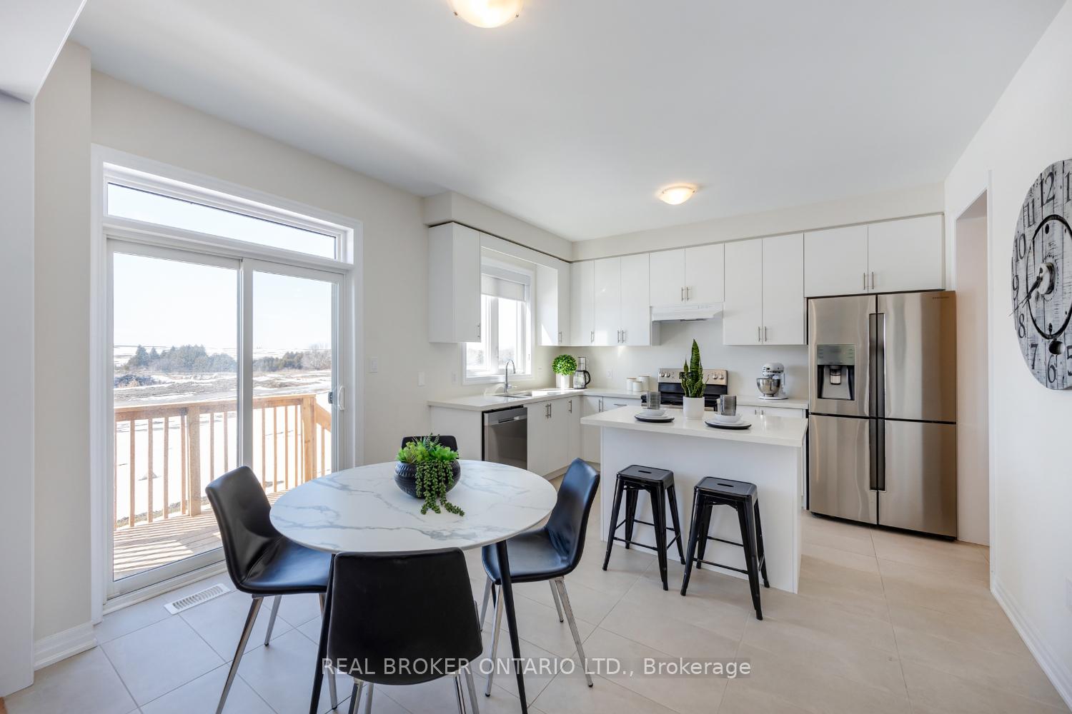 Photo 9 of 102 Belmont Drive, Clarington, Newcastle — HOMEH