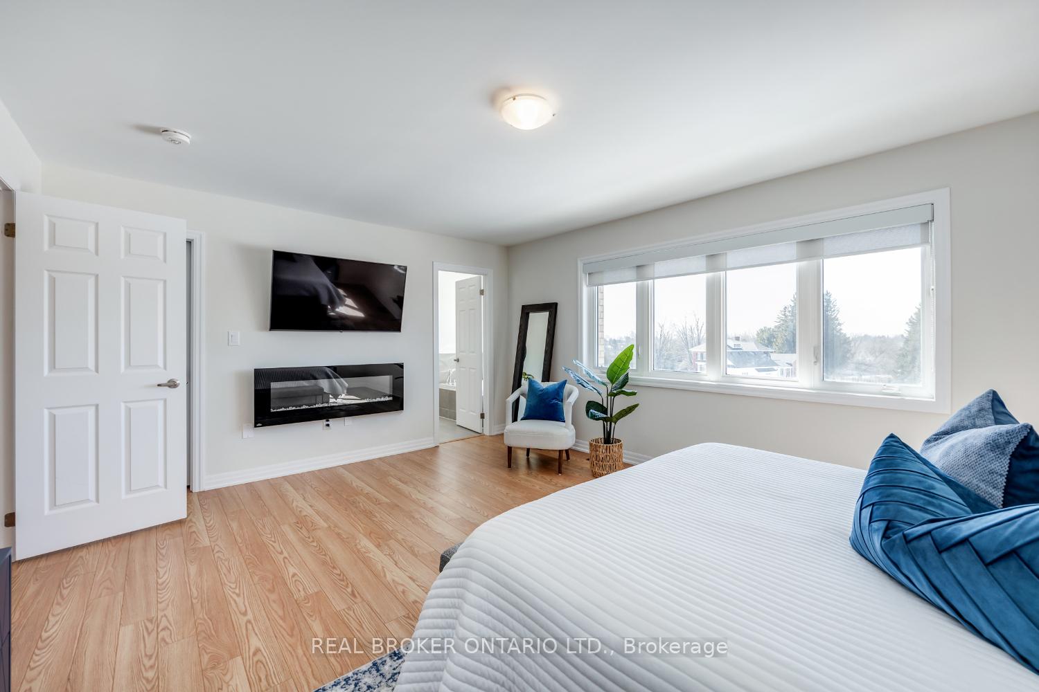 Photo 19 of 102 Belmont Drive, Clarington, Newcastle — HOMEH