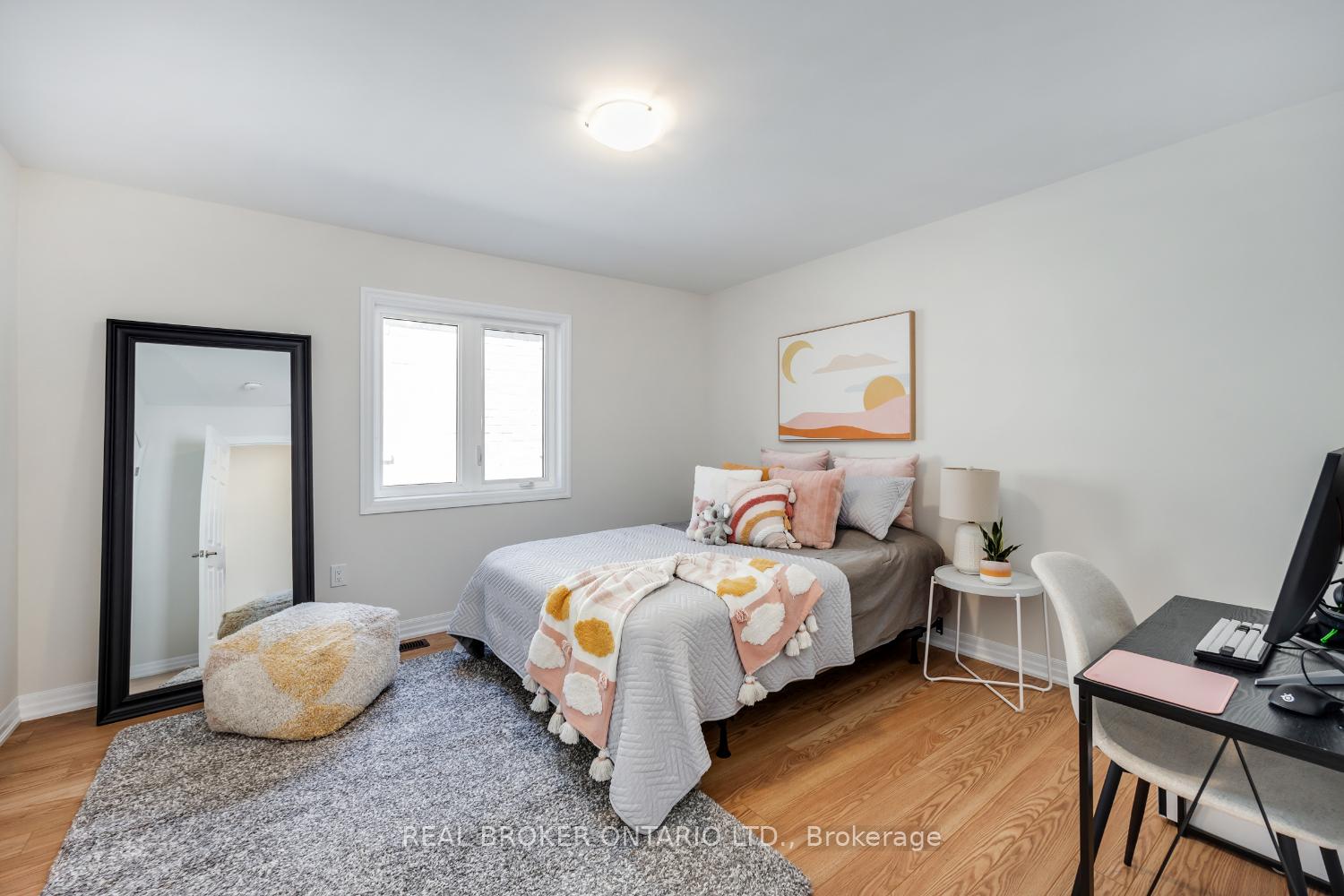 Photo 22 of 102 Belmont Drive, Clarington, Newcastle — HOMEH