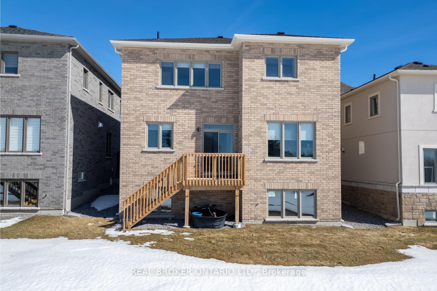 Photo 30 of 102 Belmont Drive, Clarington, Newcastle — HOMEH