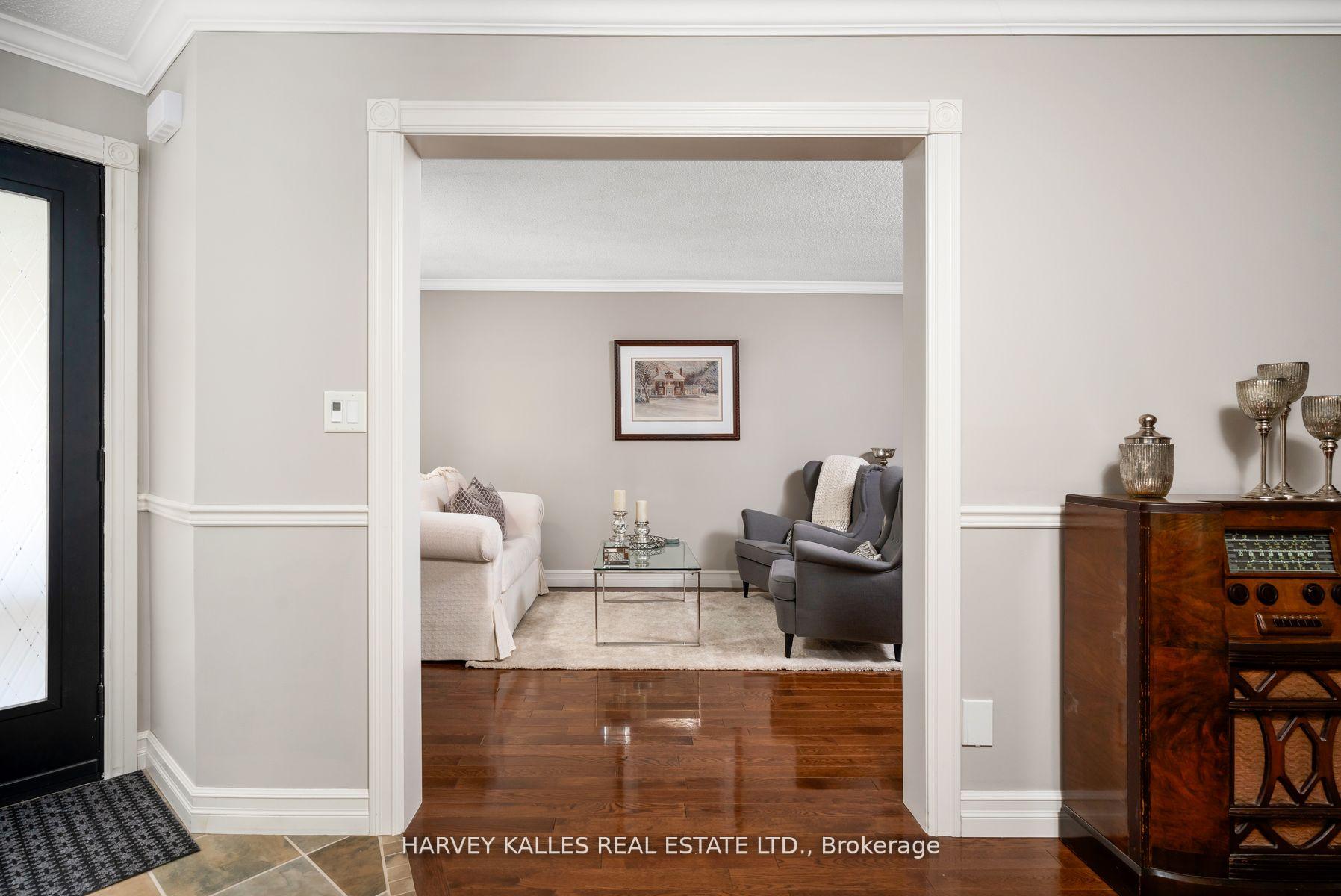 Photo 5 of 120 Royal Valley Drive, Caledon, Rural Caledon — HOMEH