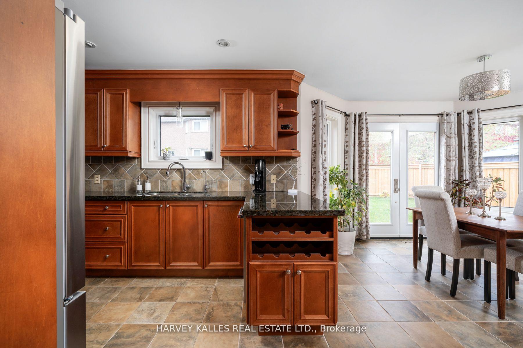 Photo 9 of 120 Royal Valley Drive, Caledon, Rural Caledon — HOMEH