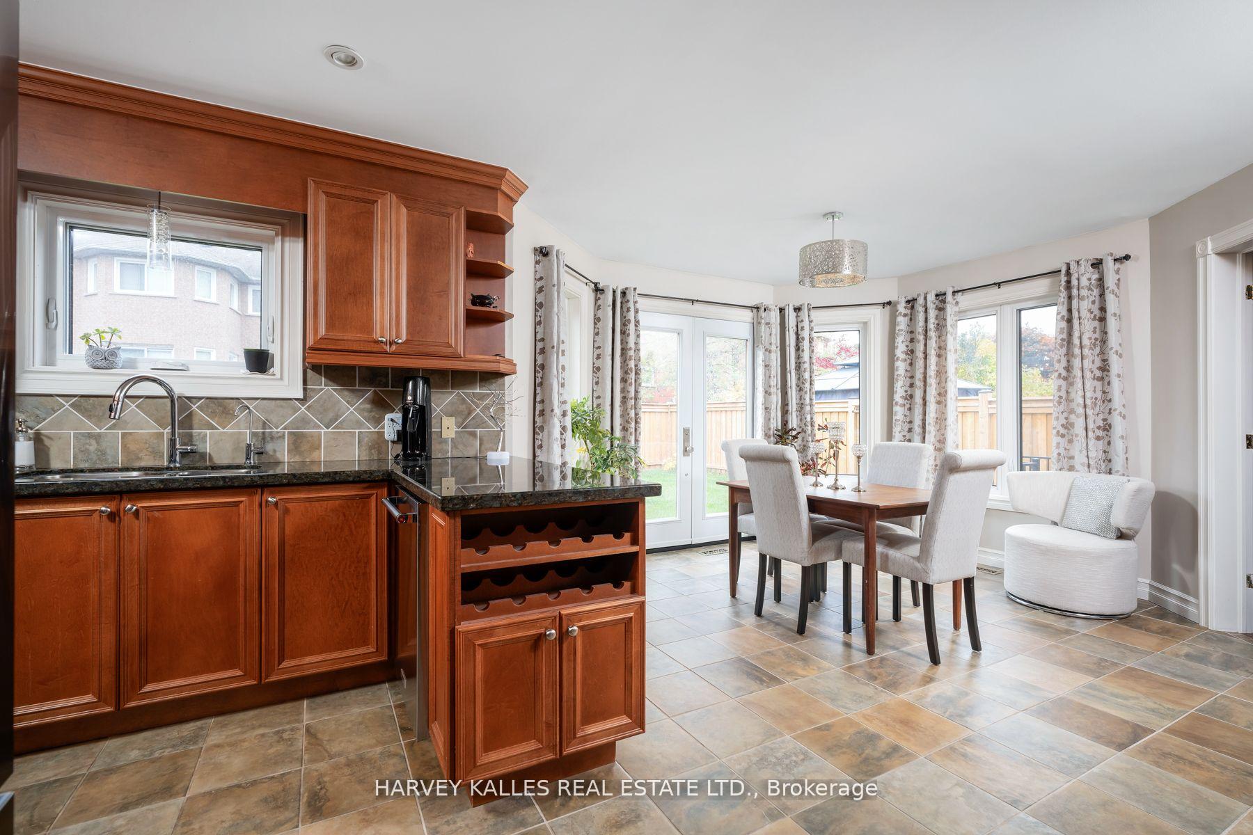 Photo 10 of 120 Royal Valley Drive, Caledon, Rural Caledon — HOMEH