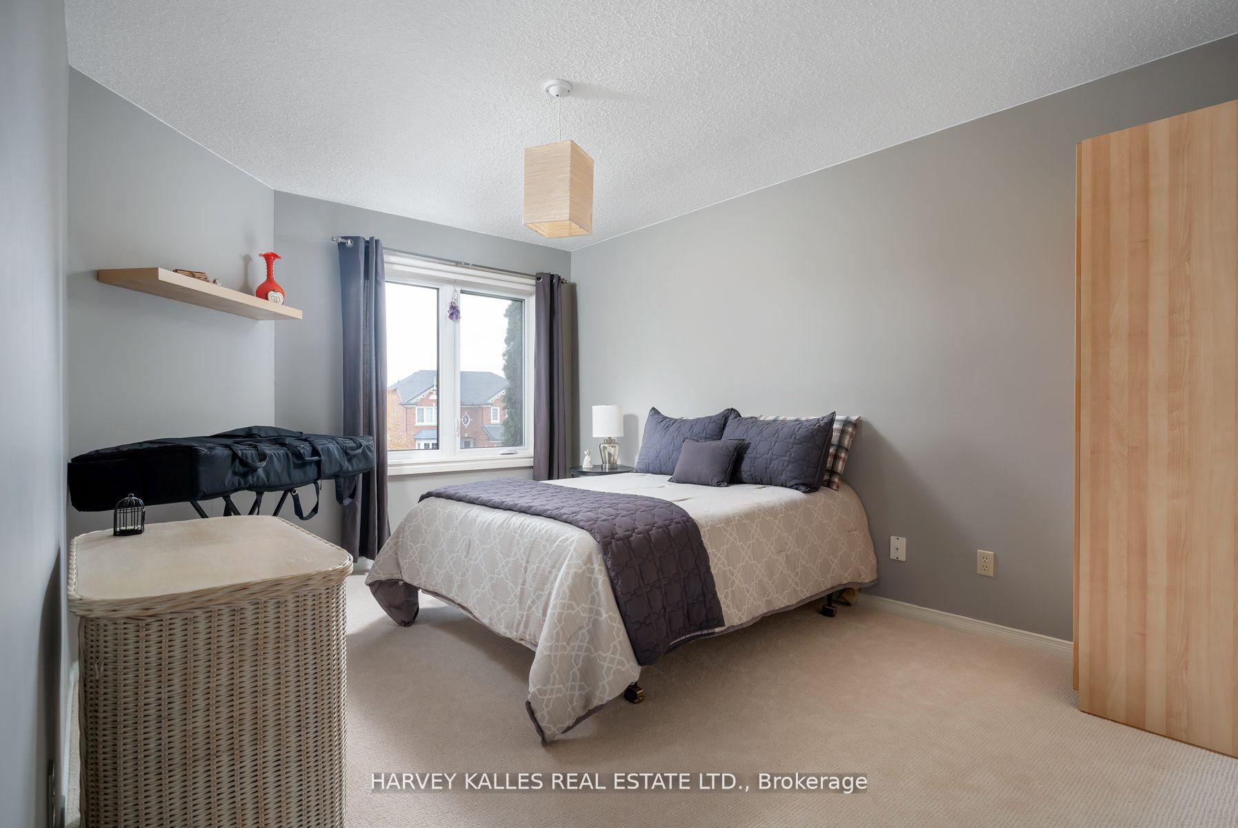 Photo 25 of 120 Royal Valley Drive, Caledon, Rural Caledon — HOMEH