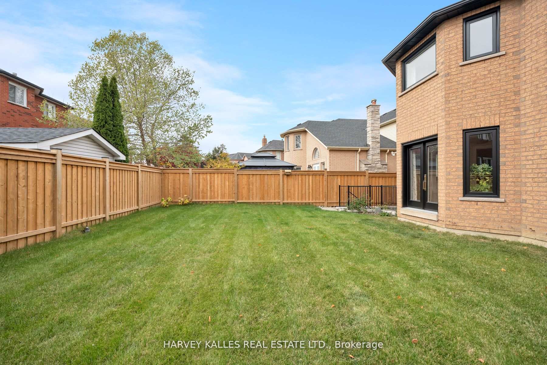 Photo 36 of 120 Royal Valley Drive, Caledon, Rural Caledon — HOMEH