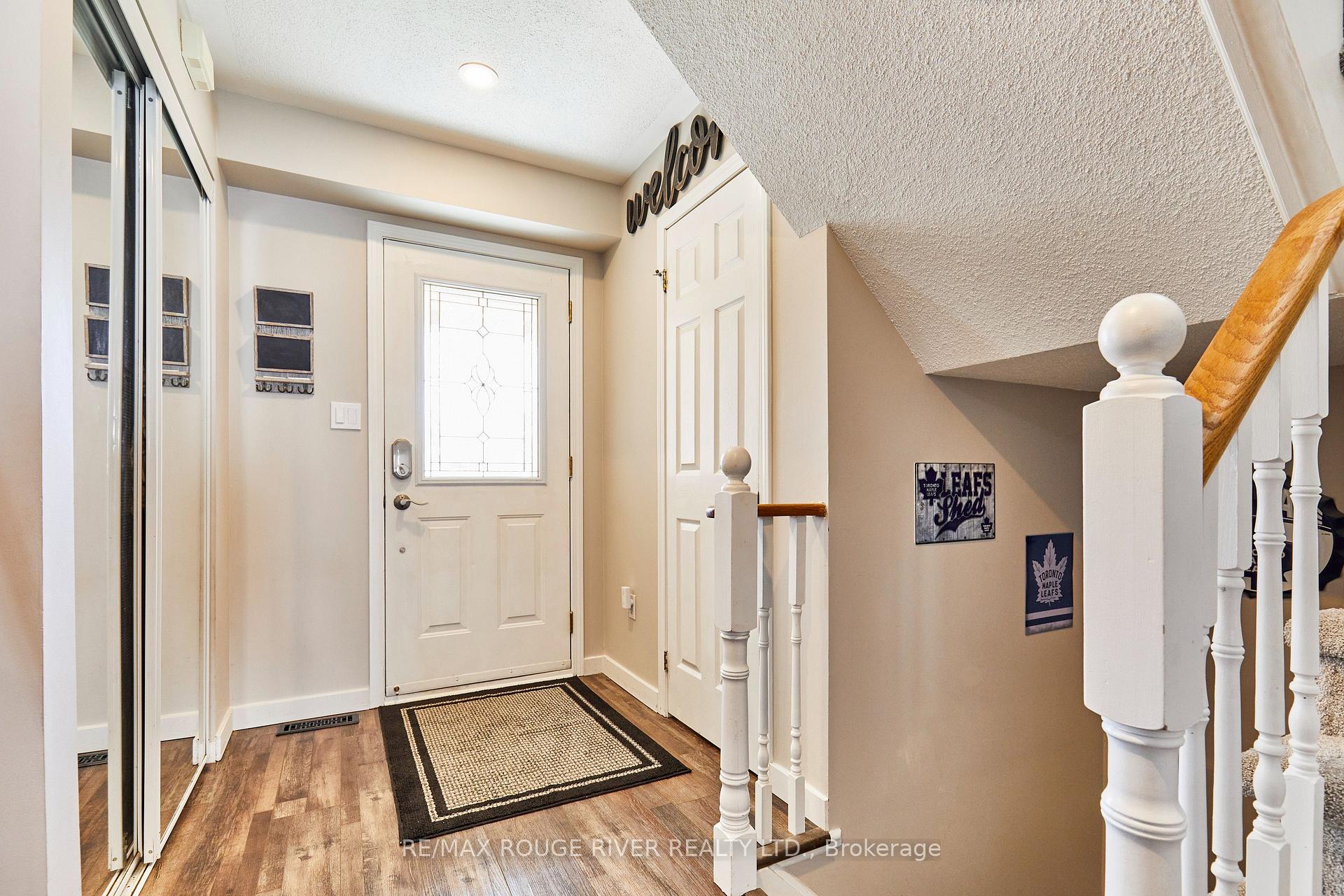 Photo 3 of 74 Madden Place, Clarington, Bowmanville — HOMEH