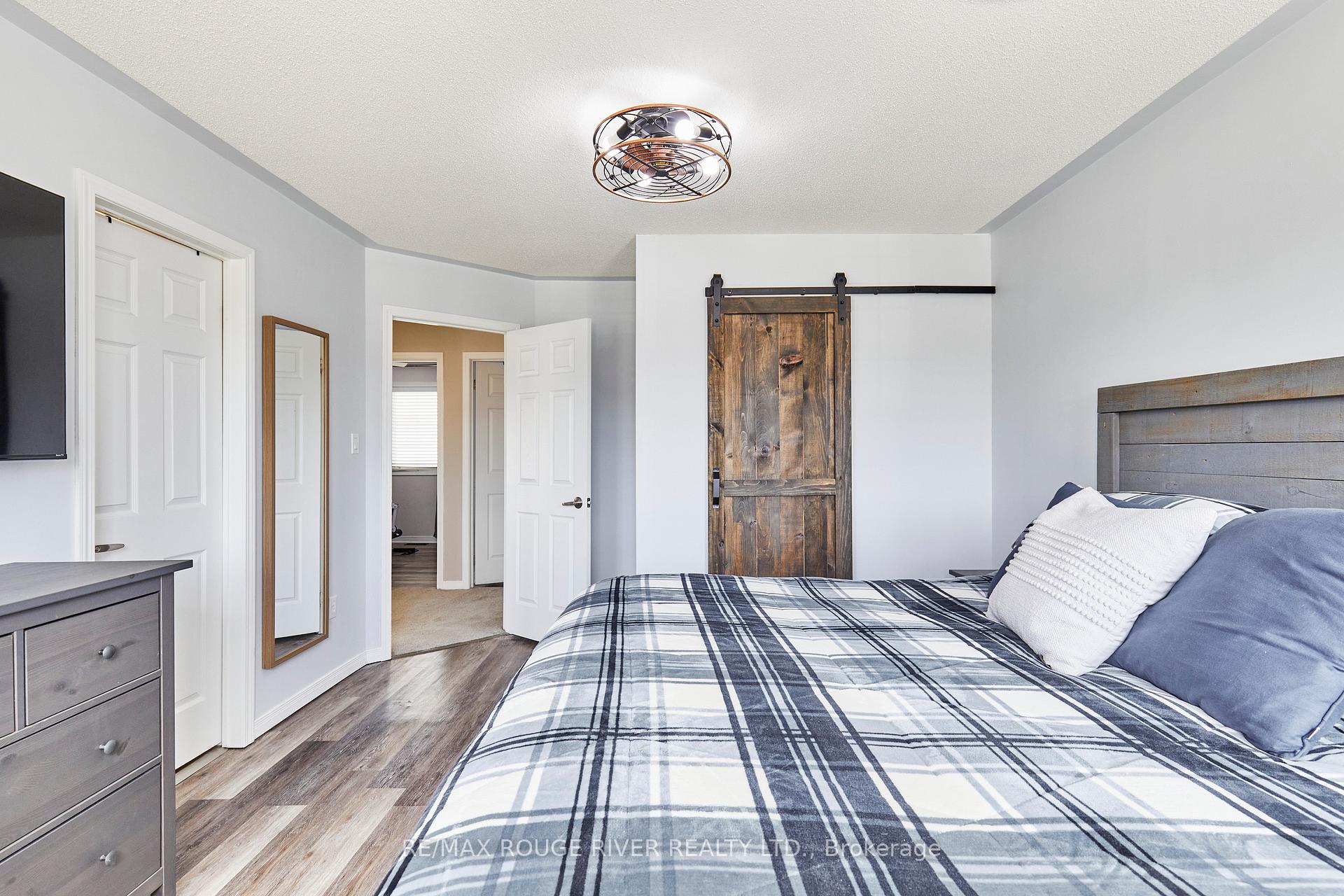 Photo 13 of 74 Madden Place, Clarington, Bowmanville — HOMEH