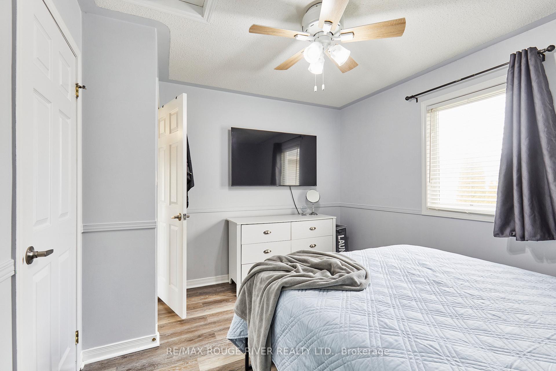 Photo 15 of 74 Madden Place, Clarington, Bowmanville — HOMEH