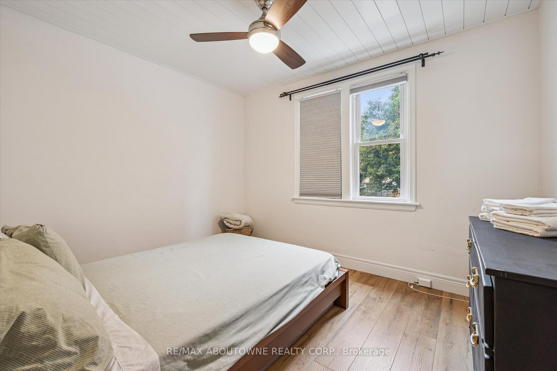 Photo 20 of 216 Bell Avenue, Hamilton, Bartonville — HOMEH