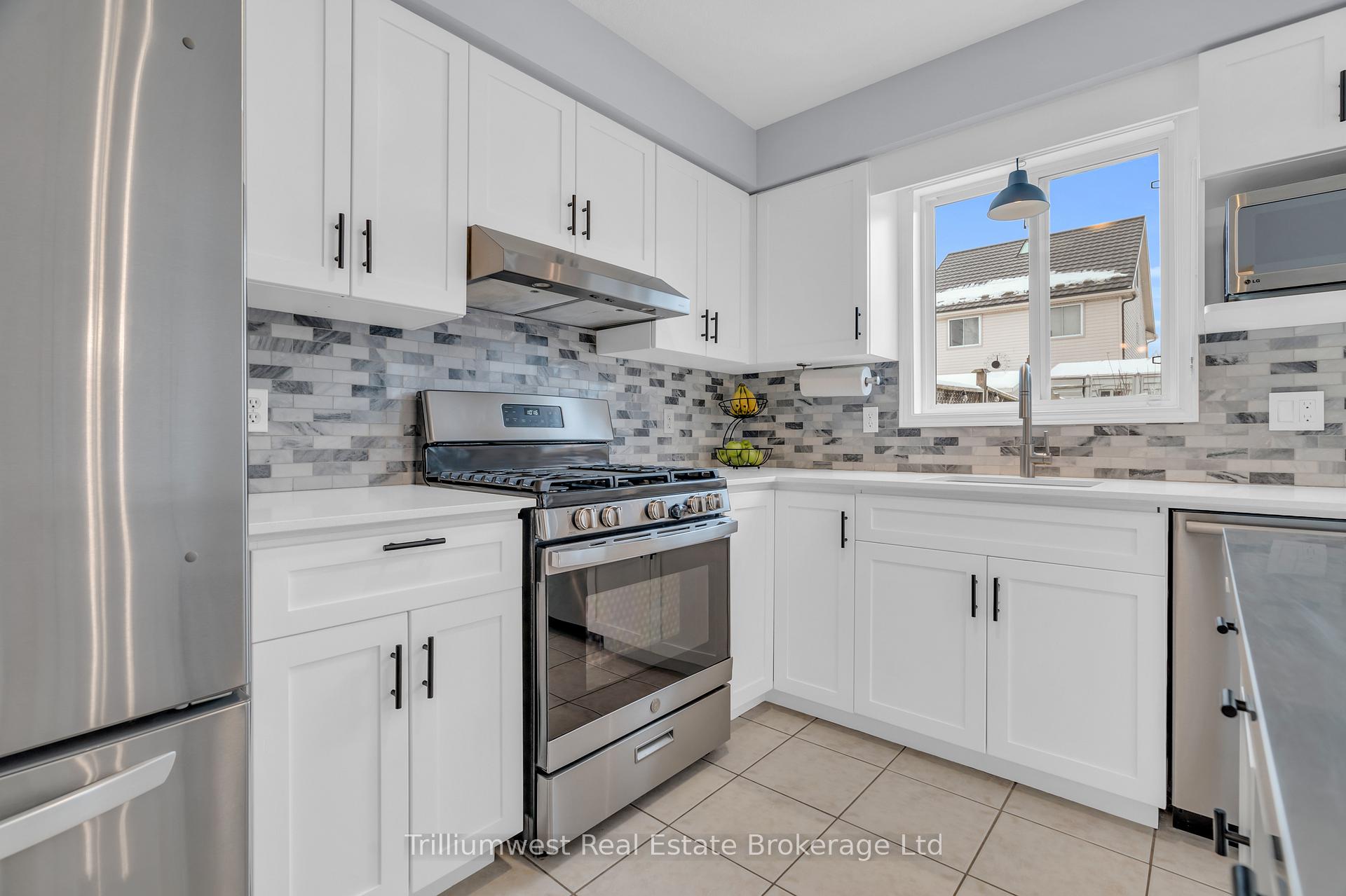 Photo 11 of 75 Swift Crescent, Guelph, Grange Road — HOMEH