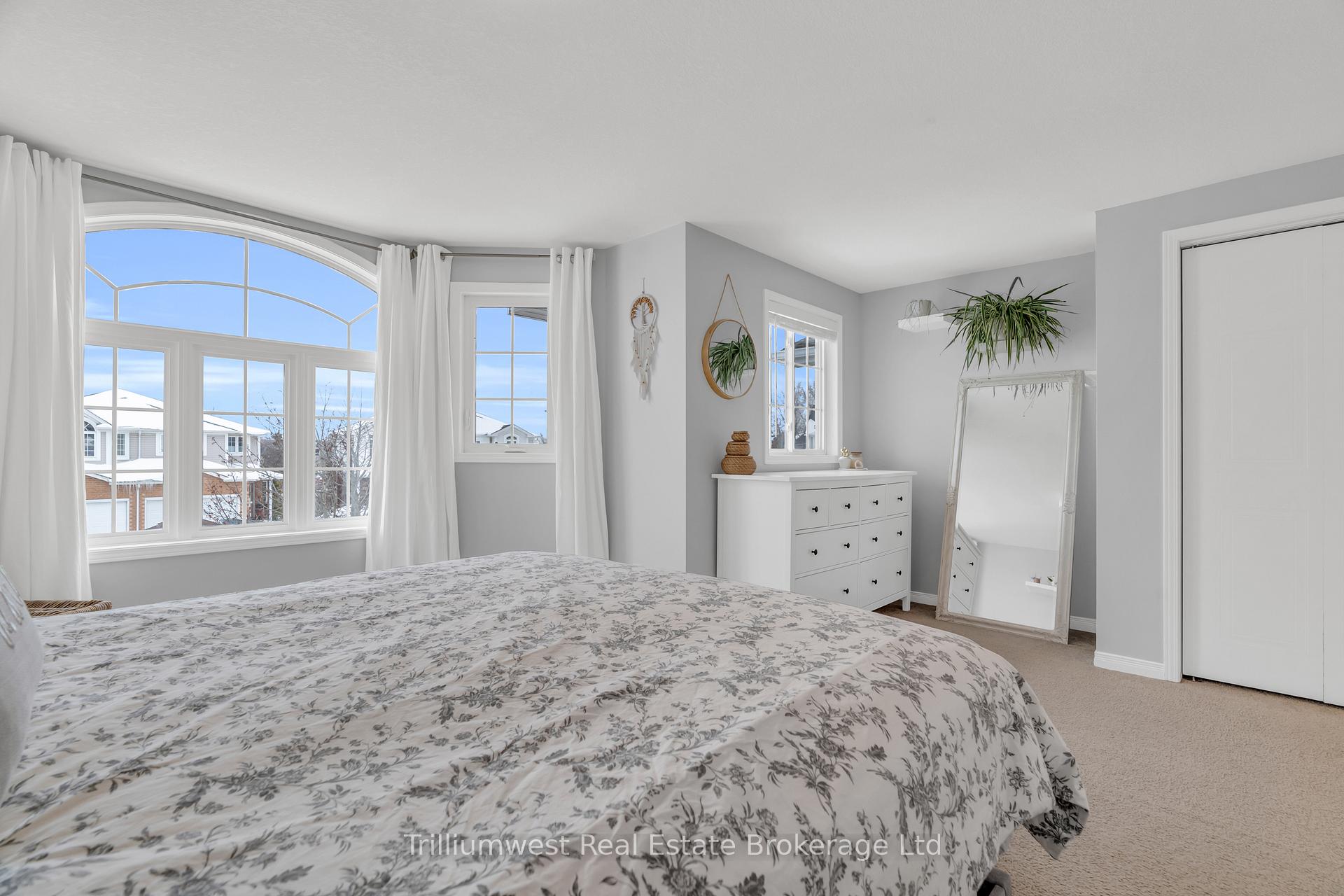 Photo 24 of 75 Swift Crescent, Guelph, Grange Road — HOMEH