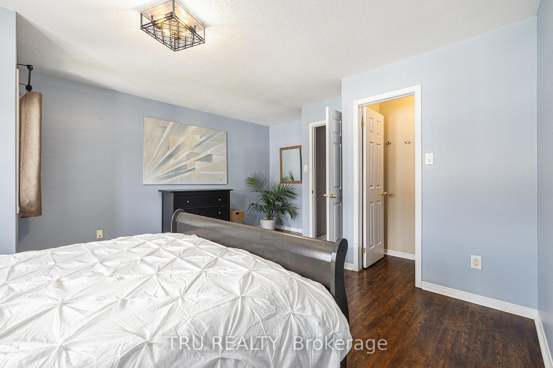 Photo 11 of 306 Gotham Private, Ottawa, Central Park — HOMEH