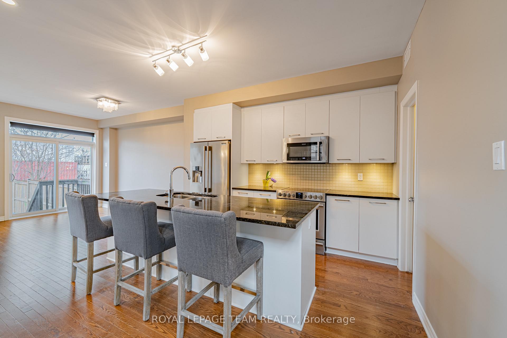 Photo 17 of 768 Cedar Creek Drive, Ottawa, Blossom Park/Kemp Park/Findlay Creek — HOMEH