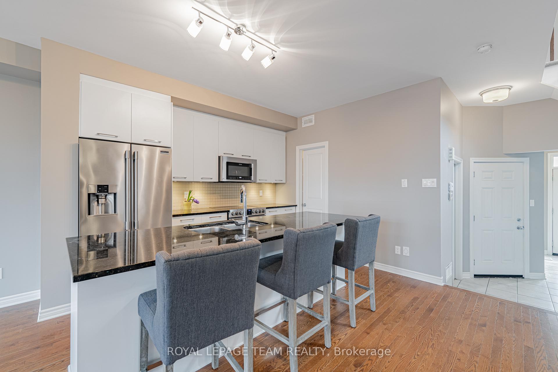 Photo 18 of 768 Cedar Creek Drive, Ottawa, Blossom Park/Kemp Park/Findlay Creek — HOMEH