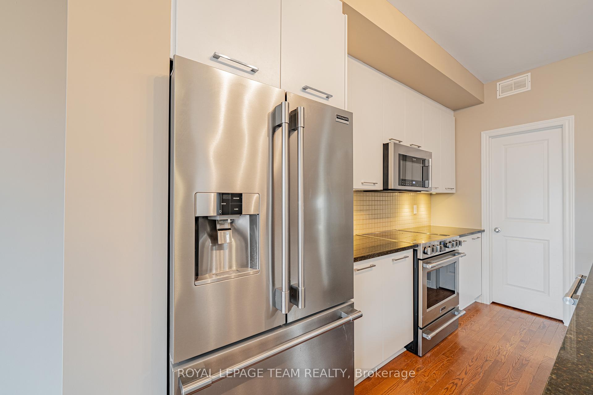 Photo 19 of 768 Cedar Creek Drive, Ottawa, Blossom Park/Kemp Park/Findlay Creek — HOMEH