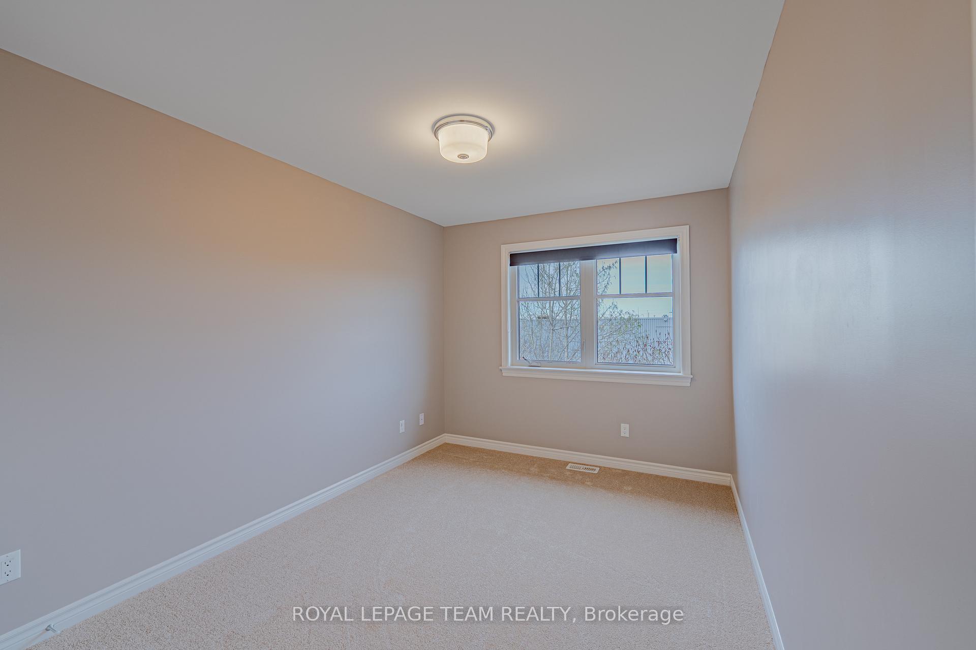 Photo 37 of 768 Cedar Creek Drive, Ottawa, Blossom Park/Kemp Park/Findlay Creek — HOMEH