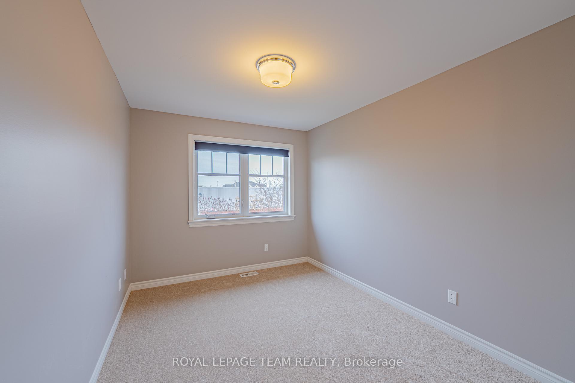 Photo 39 of 768 Cedar Creek Drive, Ottawa, Blossom Park/Kemp Park/Findlay Creek — HOMEH