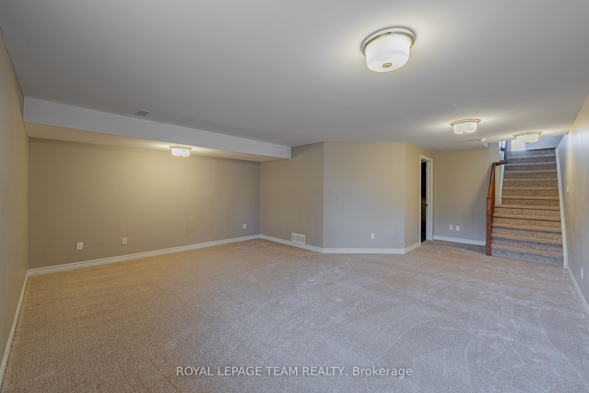 Photo 46 of 768 Cedar Creek Drive, Ottawa, Blossom Park/Kemp Park/Findlay Creek — HOMEH