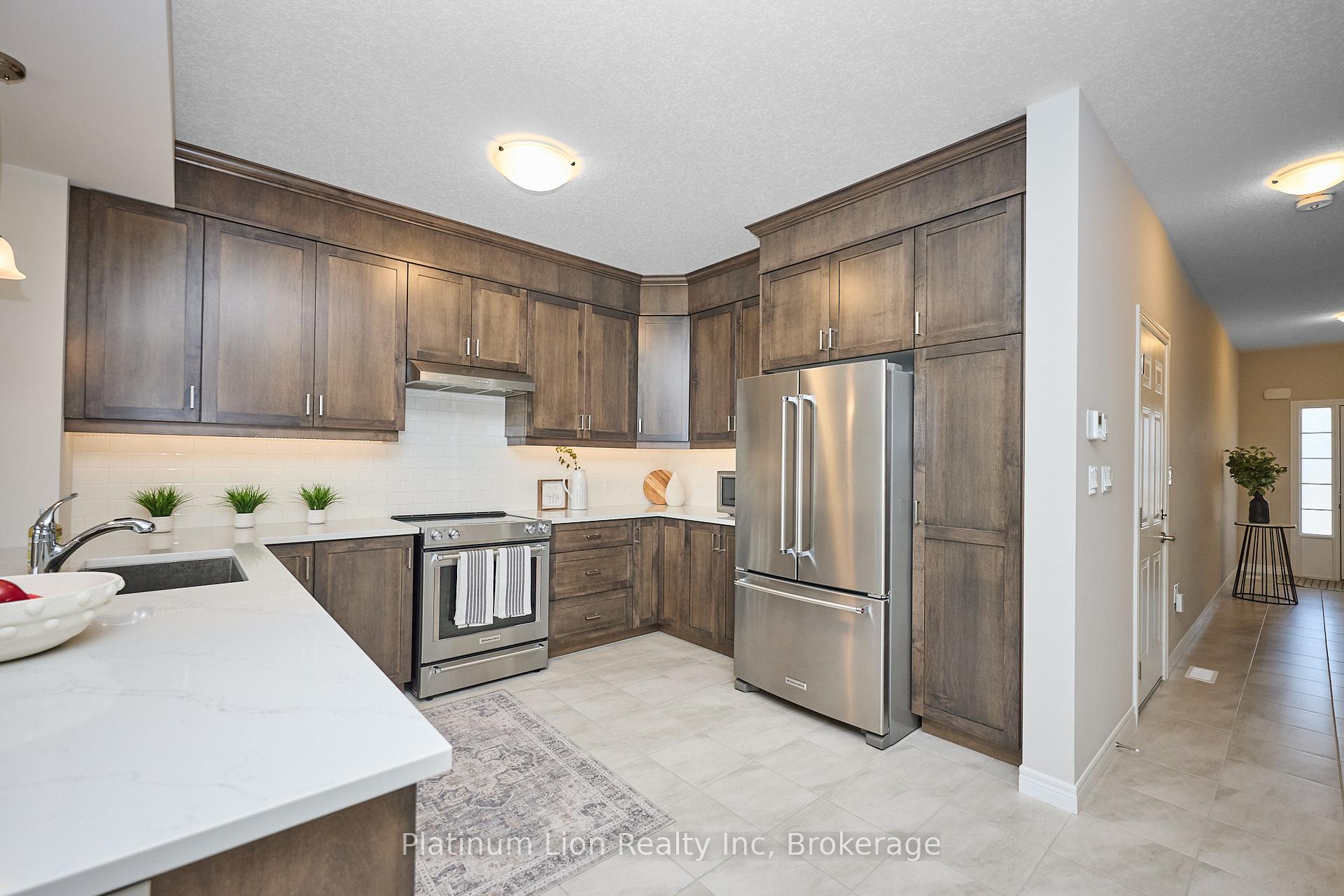 Photo 9 of 73 Lloyd Davies Way, Hamilton, Rural Glanbrook — HOMEH