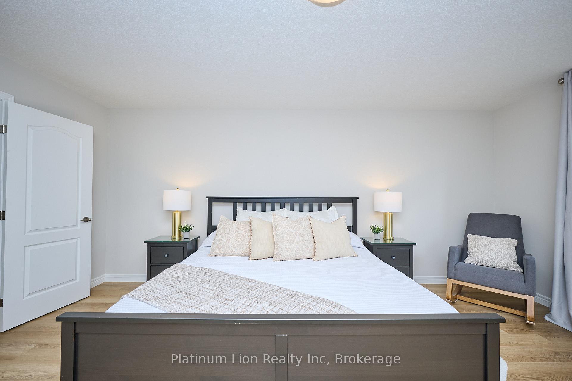 Photo 20 of 73 Lloyd Davies Way, Hamilton, Rural Glanbrook — HOMEH